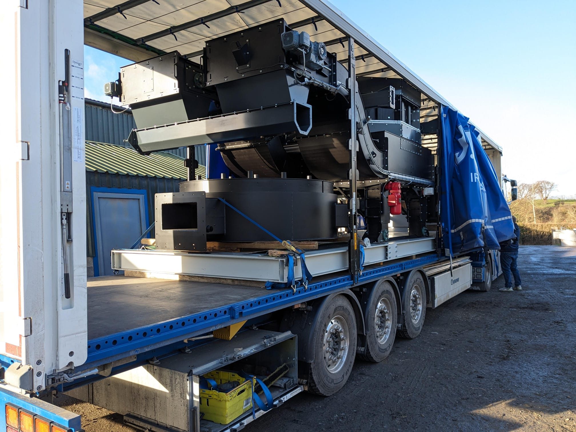 C1000 on a standard euro truck